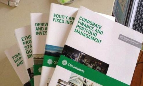 CFA備考資料那么多,該怎樣選擇? CFA備考資料那么多,該怎樣選擇?